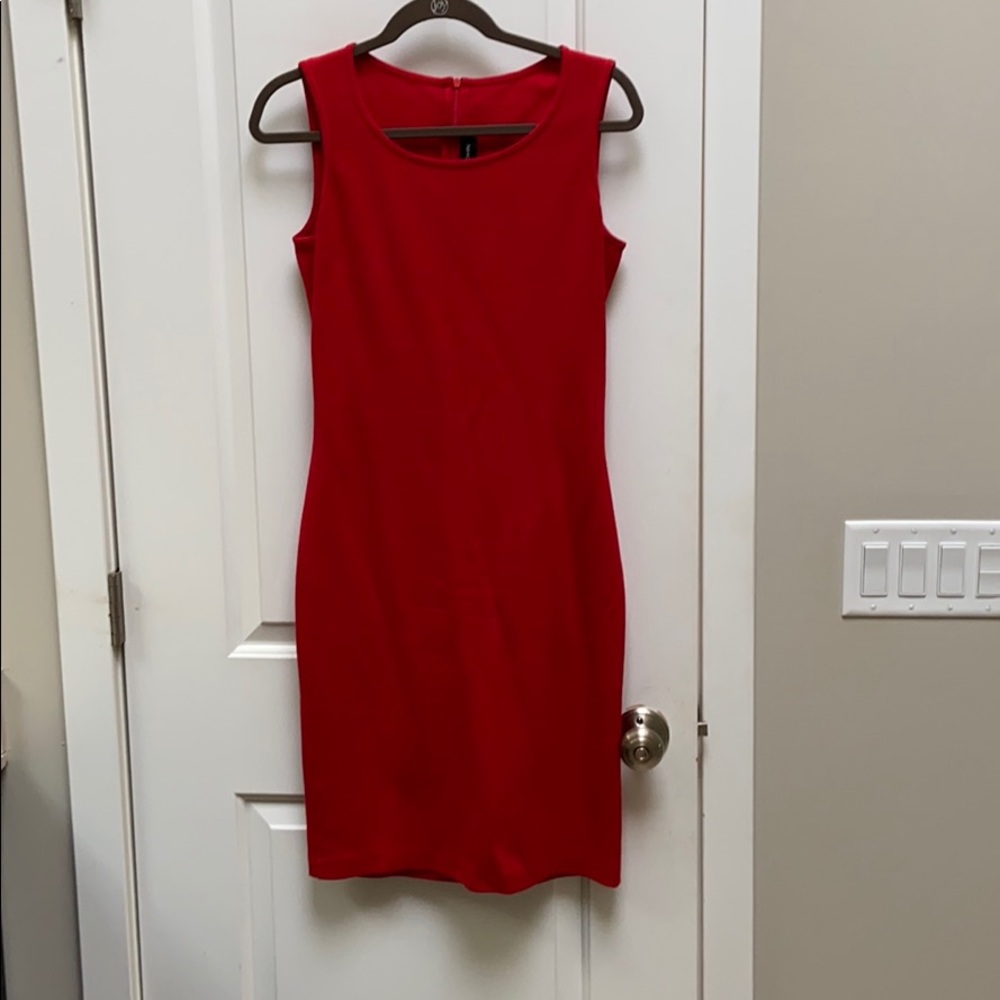 St. John Red Dress.  💋💄.